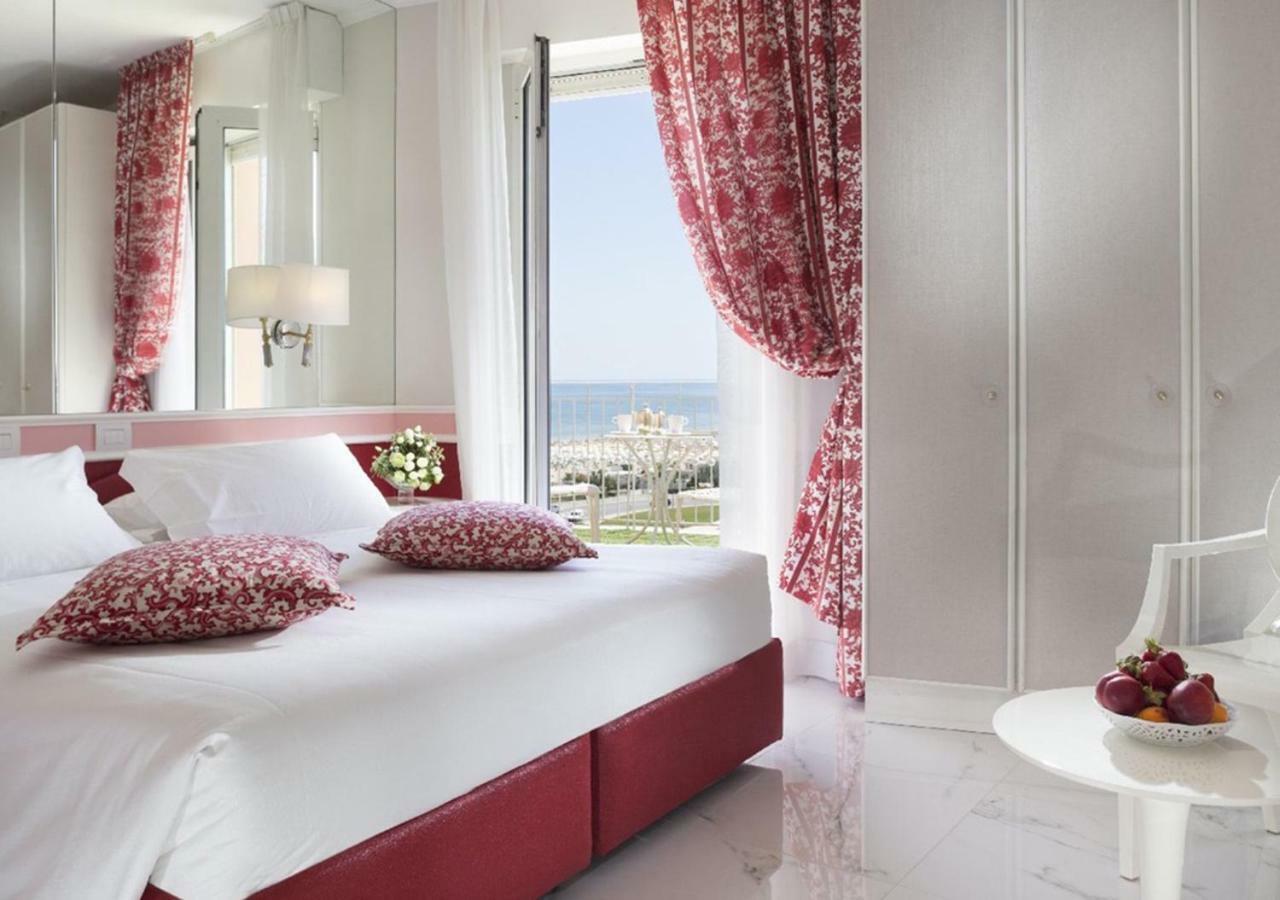 Hotel Milton Rimini Exterior photo